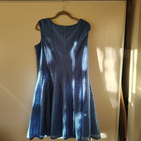 Danny & Nicole blue dress size 18 PLUS SIZE COMFORTABLE UNIQUE FUN PREPPY PARTY - Picture 2 of 6